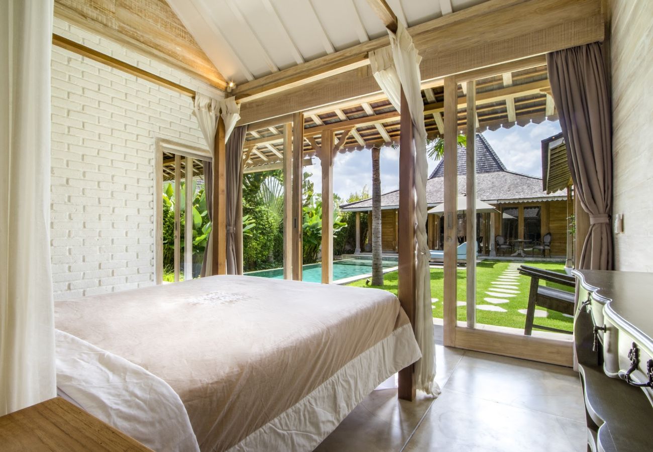 Vil.la en Seminyak - Du Ho - Espectacular casa con piscina cerca de la playa de Bali