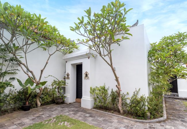 Vil.la en Canggu - Greco- Bonica casa de 2 habitacions amb piscina a Bali Vil.la en Canggu - Greco- Bonica casa de 2 habitacions amb piscina a Bali