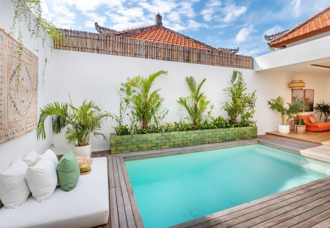 Vil.la en Canggu - Greco- Bonica casa de 2 habitacions amb piscina a Bali Vil.la en Canggu - Greco- Bonica casa de 2 habitacions amb piscina a Bali