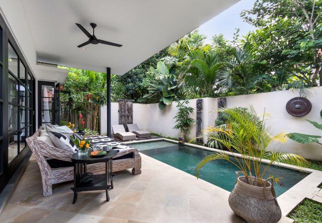 Vil.la en Ubud - Lora- Bonita casa de 1 habitación con piscina en Bali