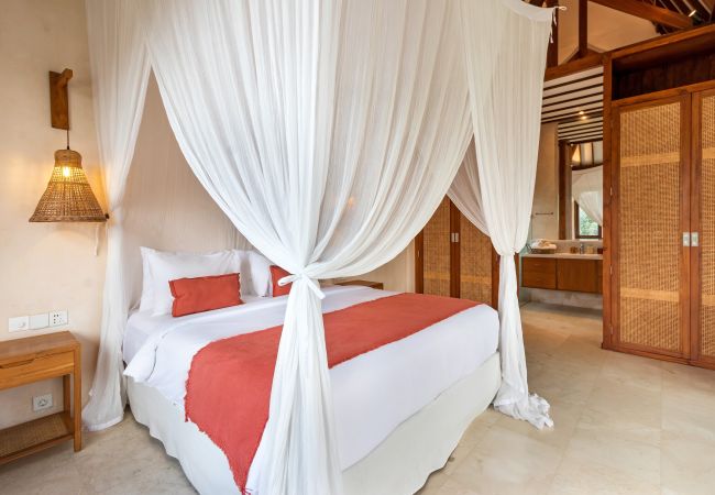 Vil.la en Kerobokan - Alea Estate- Espectacular casa de 18 persones amb piscina a Bali