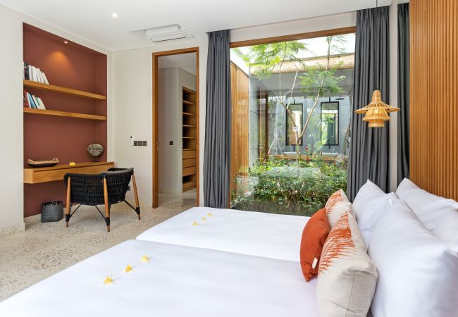 Vil.la en Kerobokan - Castil di Udara - Vila de 4 habitacions amb piscina a Bali Vil.la en Kerobokan - Castil di Udara - Vila de 4 habitacions amb piscina a Bali