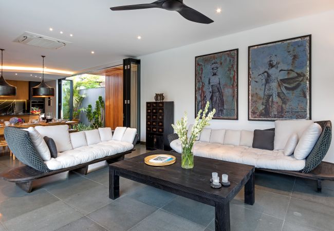 Vil.la en Kerobokan - Castil di Udara - Vila de 4 habitacions amb piscina a Bali Vil.la en Kerobokan - Castil di Udara - Vila de 4 habitacions amb piscina a Bali