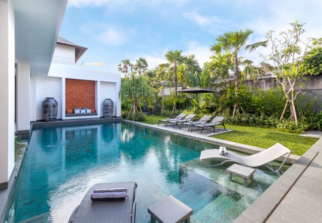 Vil.la en Kerobokan - Castil di Udara - Vila de 4 habitacions amb piscina a Bali