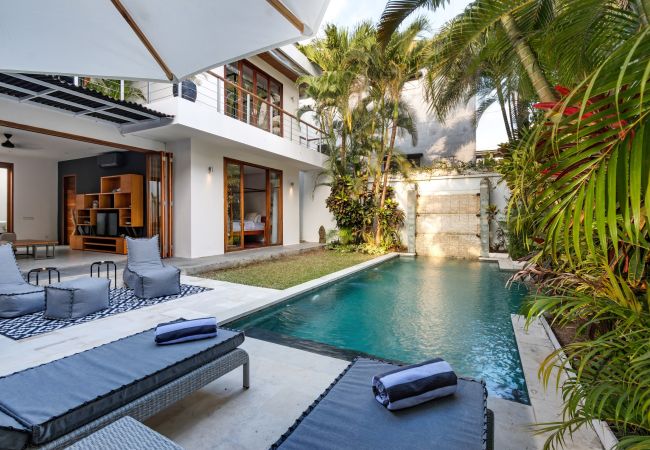 Vil.la en Seminyak - Cinta 1 - Espectacular casa de 3 habitacions amb piscina a prop de la platja de Bali
