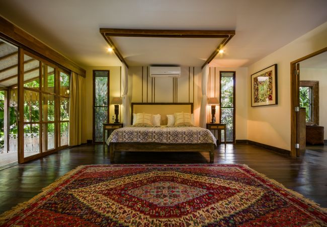 Vil.la en Canggu - Desa Roro Estate- Espectacular casa de 7 habitacions a prop de la platja de Bali Vil.la en Canggu - Desa Roro Estate- Espectacular casa de 7 habitacions a prop de la platja de Bali