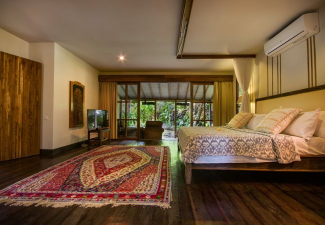 Vil.la en Canggu - Desa Roro Estate- Espectacular casa de 7 habitacions a prop de la platja de Bali Vil.la en Canggu - Desa Roro Estate- Espectacular casa de 7 habitacions a prop de la platja de Bali