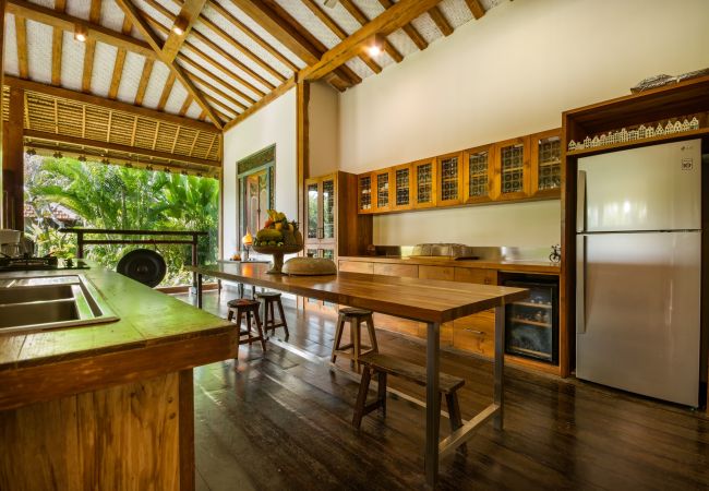 Vil.la en Canggu - Desa Roro Estate- Espectacular casa de 7 habitacions a prop de la platja de Bali Vil.la en Canggu - Desa Roro Estate- Espectacular casa de 7 habitacions a prop de la platja de Bali