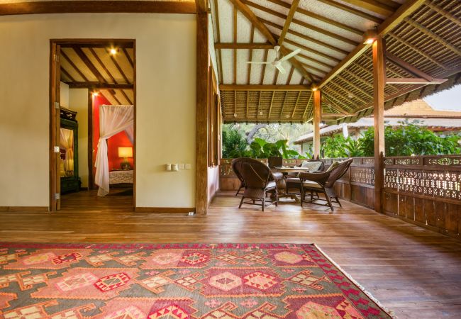 Vil.la en Canggu - Desa Roro Estate- Espectacular casa de 7 habitacions a prop de la platja de Bali Vil.la en Canggu - Desa Roro Estate- Espectacular casa de 7 habitacions a prop de la platja de Bali