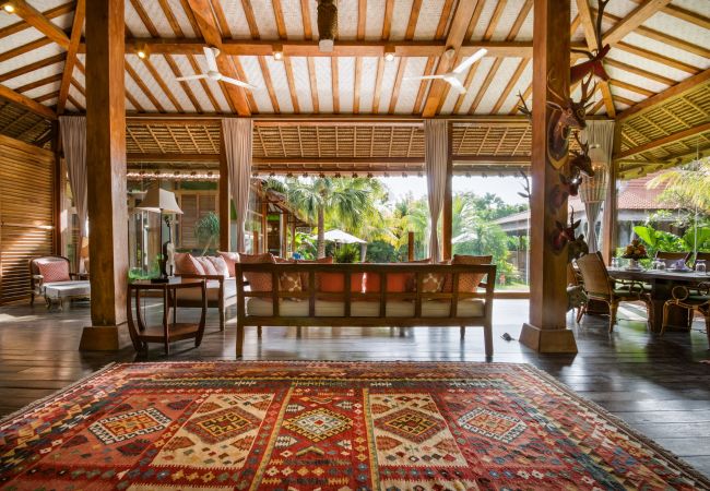 Vil.la en Canggu - Desa Roro Estate- Espectacular casa de 7 habitacions a prop de la platja de Bali Vil.la en Canggu - Desa Roro Estate- Espectacular casa de 7 habitacions a prop de la platja de Bali