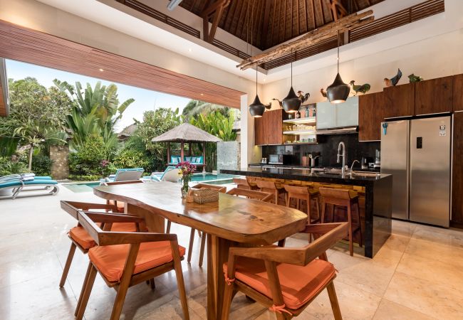 Vil.la en Ubud - Liang Ubud- Bonica casa de 3 habitacions amb piscina a Bali