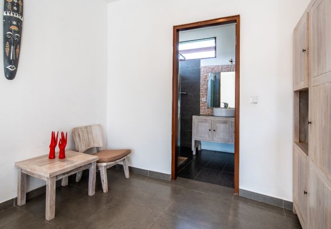Vil.la en Seminyak - Wiana- Villa per a 6 persones amb piscina a prop de la platja de Bali Vil.la en Seminyak - Wiana- Villa per a 6 persones amb piscina a prop de la platja de Bali