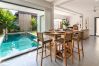 Vil.la en Seminyak - Wiana- Villa per a 6 persones amb piscina a prop de la platja de Bali Vil.la en Seminyak - Wiana- Villa per a 6 persones amb piscina a prop de la platja de Bali