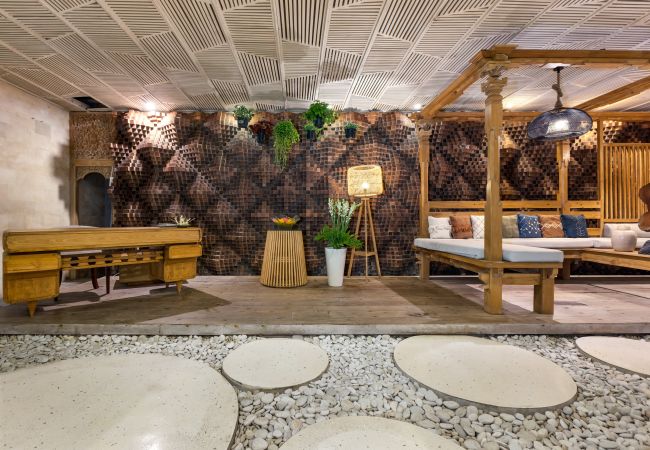 Vil.la en Seminyak - The chands three A- Casa a primera línia de 3 habitacions amb impressionants vistes al mar de Bali Vil.la en Seminyak - The chands three A- Casa a primera línia de 3 habitacions amb impressionants vistes al mar de Bali