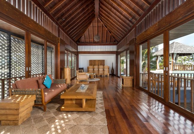Vil.la en Seminyak - The chands three B- Casa a primera línia de 3 habitacions amb impressionants vistes al mar de Bali