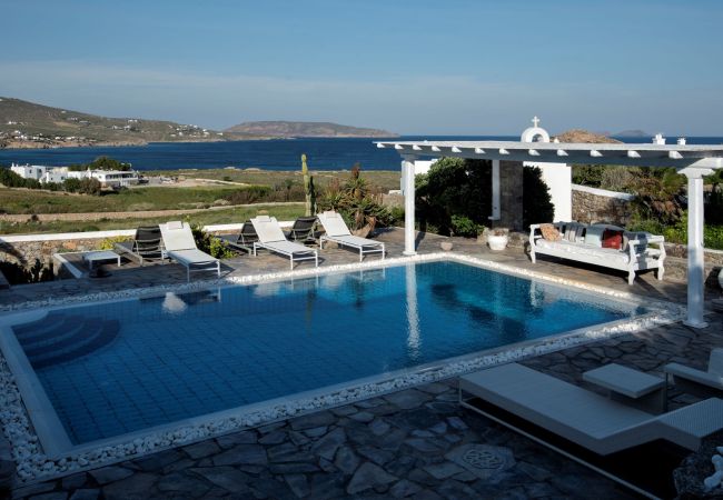 Vil.la en Mikonos - Vila de 7 habitacions amb vistes al mar a prop de la platja (Mykonos)