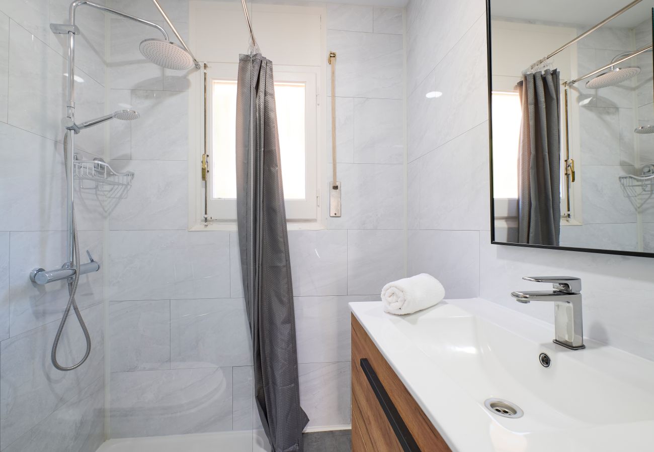 Vil.la en Lloret de Mar - 2TOR18 - Acollidora casa amb piscina privada en zona residencial