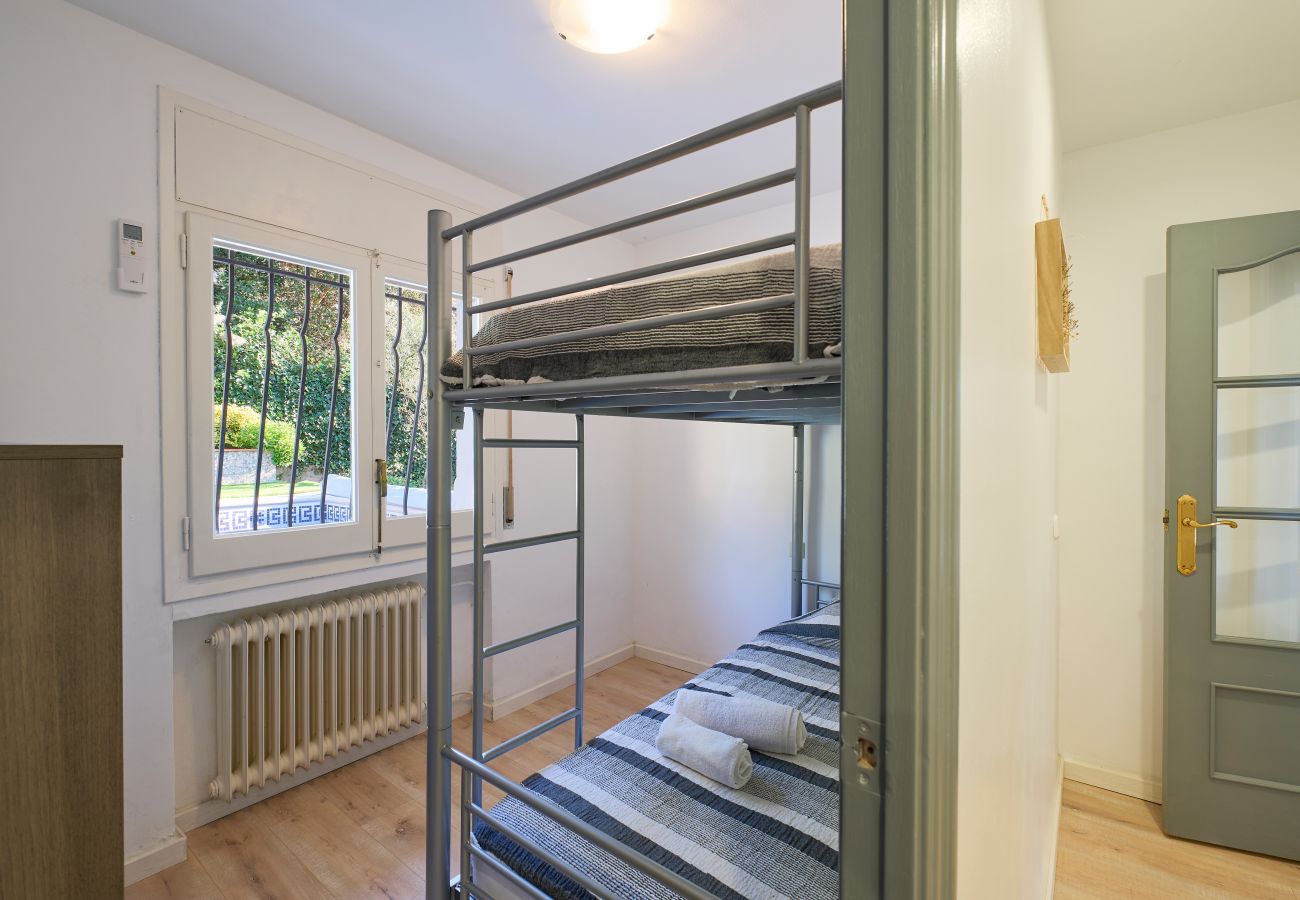 Vil.la en Lloret de Mar - 2TOR18 - Acollidora casa amb piscina privada en zona residencial