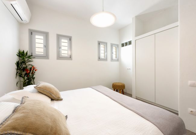 Vil.la en Paros - Preciosa casa per a 10 persones prop de la platja de Golden Beach amb precioses vistes al mar Vil.la en Paros - Preciosa casa per a 10 persones prop de la platja de Golden Beach amb precioses vistes al mar