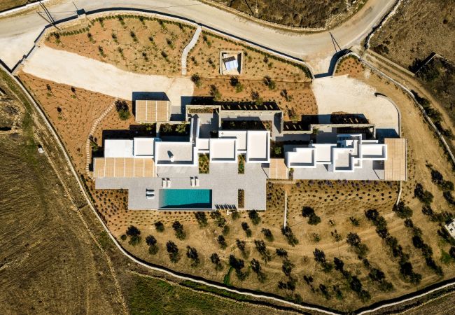 Vil.la en Paros - Elea - Magnifica casa amb piscina per a 10 persones i vistes al mar a Golden Beach (Grècia) Vil.la en Paros - Elea - Magnifica casa amb piscina per a 10 persones i vistes al mar a Golden Beach (Grècia)