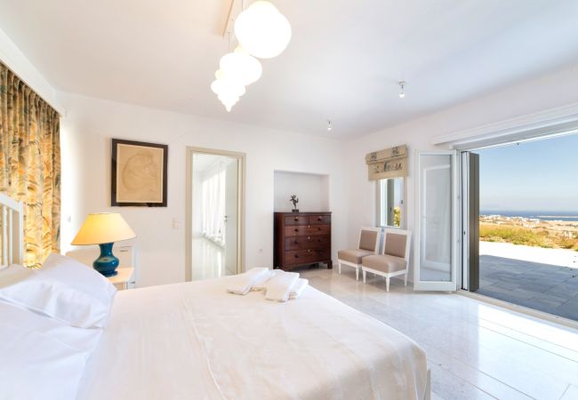 Vil.la en Paros -  Eos - Villa per a 10 persones a prop de la platja de Golden Beach (Grècia) Vil.la en Paros -  Eos - Villa per a 10 persones a prop de la platja de Golden Beach (Grècia)