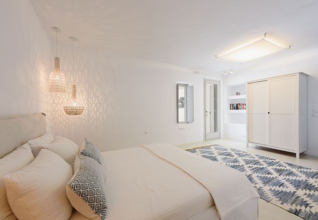 Vil.la en Paros -  Lenora-Espectacular casa de 4 habitacions amb boniques vistes al mar a prop de la platja de Golden Beach (Grècia) Vil.la en Paros -  Lenora-Espectacular casa de 4 habitacions amb boniques vistes al mar a prop de la platja de Golden Beach (Grècia)