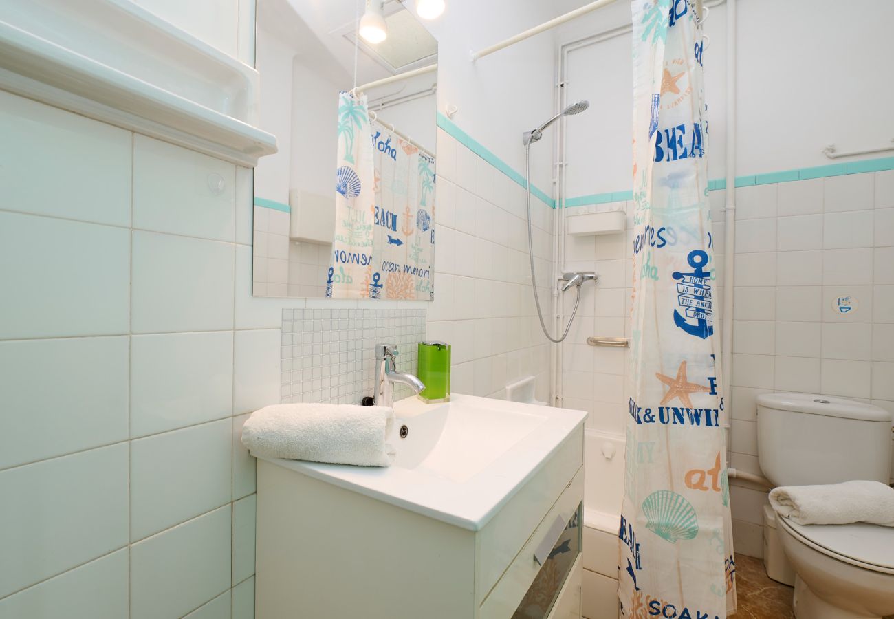 Apartament en Llafranc - 1XIC 02 -Apartament al centre de Llafranc a segona línea de mar