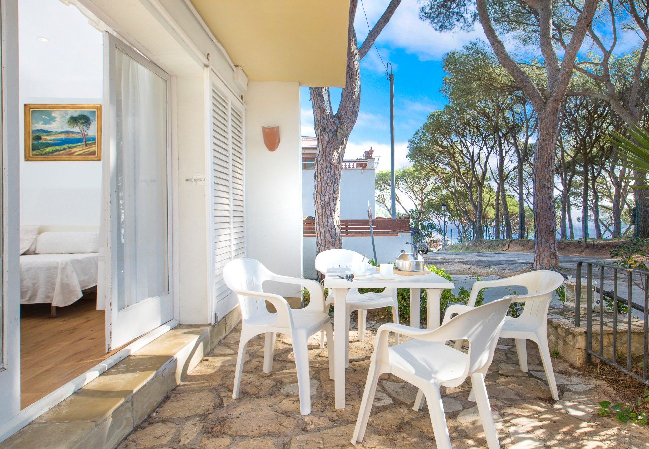 Apartment in Llafranc - 1ANC 02 - Basic 1 bedroom apartment located very close to the beach of Llafranc