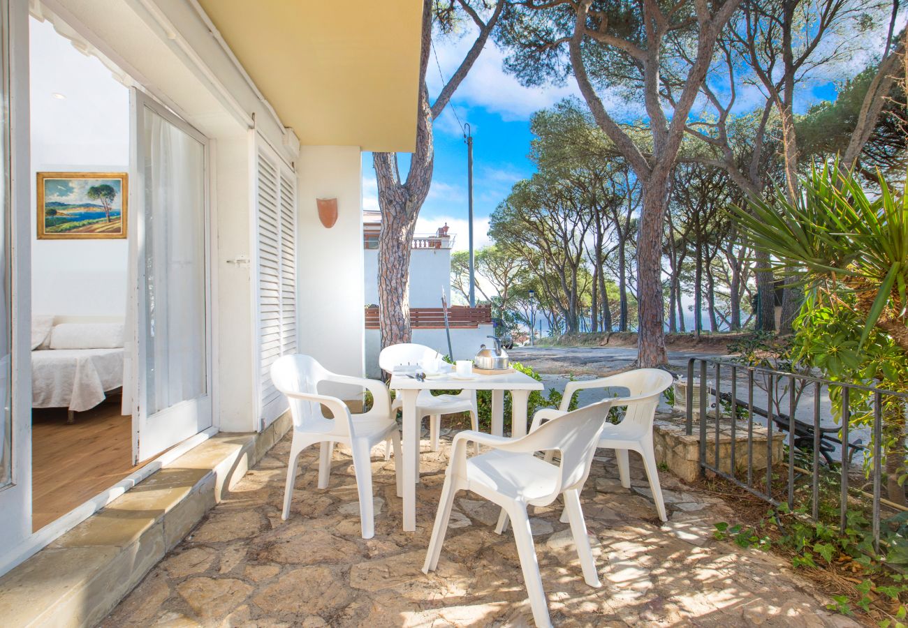 Apartment in Llafranc - 1ANC 03 - Apartment with terrace located very close to the beach