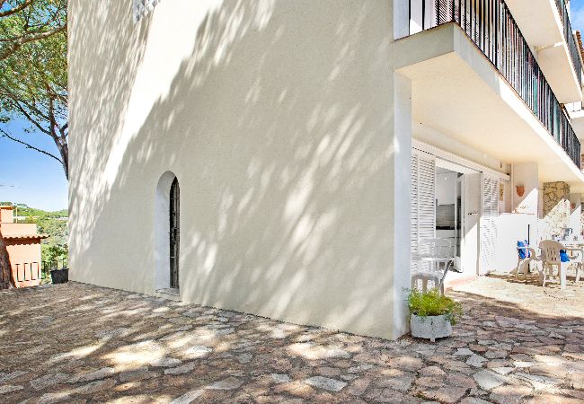 Apartment in Llafranc - 1ANC 13B - Basic 1 bedroom apartment located very close to the beach of Llafranc Apartment in Llafranc - 1ANC 13B - Basic 1 bedroom apartment located very close to the beach of Llafranc