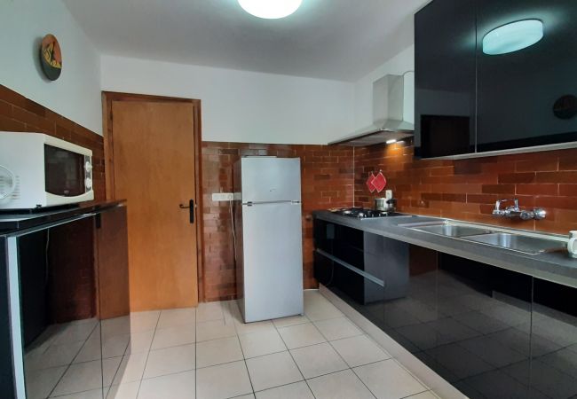 Apartment in Pals - 1ARCH1 Basic 2 bedroom apartment close to the lovely beach of Pals. Apartment in Pals - 1ARCH1 Basic 2 bedroom apartment close to the lovely beach of Pals.