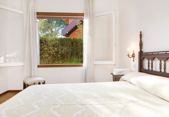 Villa in Calella de Palafrugell - 1BENETPL - House divided into 3 totally independent apartments with shared pool just 1 km from the beach of Calella de Palafrugell Villa in Calella de Palafrugell - 1BENETPL - House divided into 3 totally independent apartments with shared pool just 1 km from the beach of Calella de Palafrugell