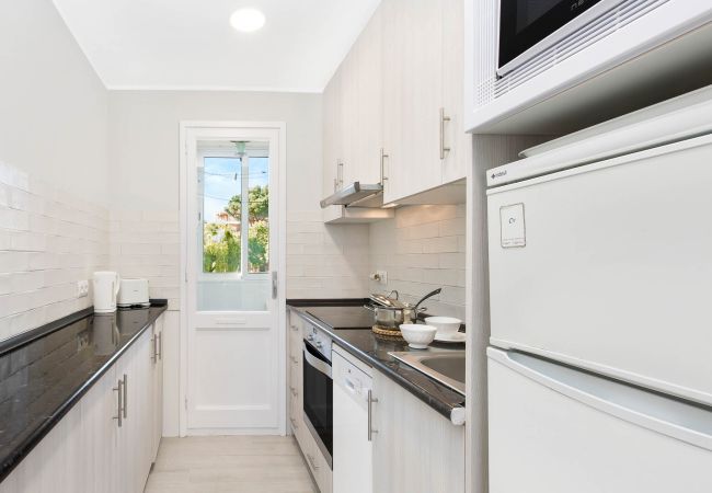 Apartment in Calella de Palafrugell -  1CAN01 - Cozy apartment for 4 with terrace near the beach of Calella de Palafrugell Apartment in Calella de Palafrugell -  1CAN01 - Cozy apartment for 4 with terrace near the beach of Calella de Palafrugell