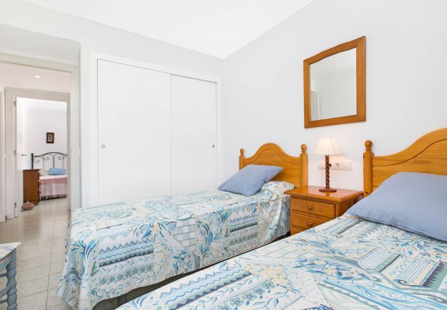 Apartment in Calella de Palafrugell -  1CAN01 - Cozy apartment for 4 with terrace near the beach of Calella de Palafrugell Apartment in Calella de Palafrugell -  1CAN01 - Cozy apartment for 4 with terrace near the beach of Calella de Palafrugell