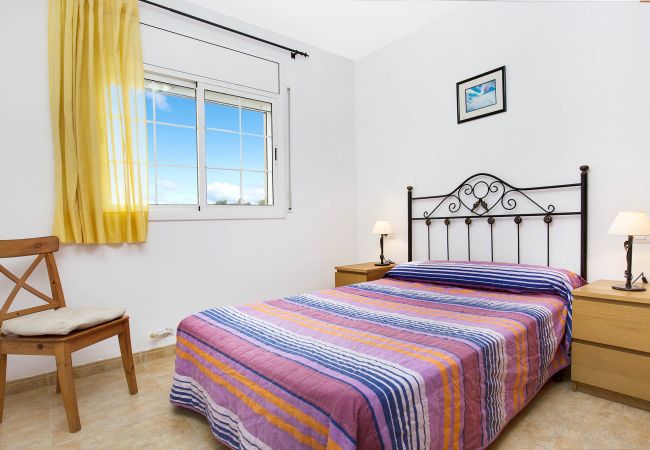 Villa in Vidreres -  2CAROL01 - Nice 4 bedroom house with private pool located in a quiet residential area Villa in Vidreres -  2CAROL01 - Nice 4 bedroom house with private pool located in a quiet residential area