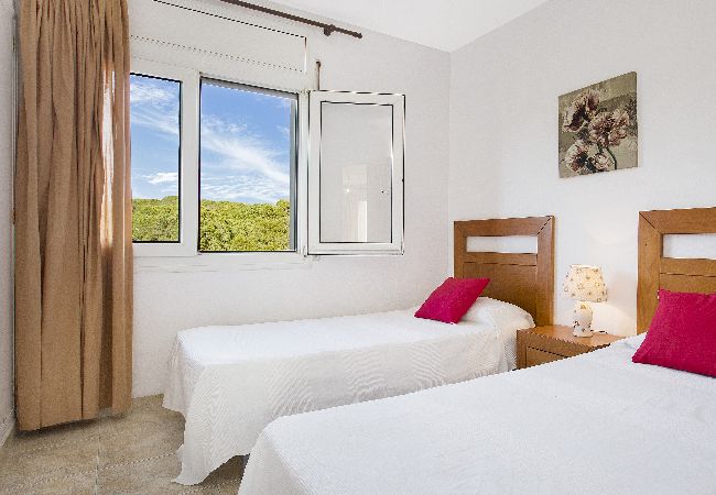 Apartment in Calella de Palafrugell - 1CB E6 - 2 Bedrooms apartment in a very quiet area with garden and community pool near the beach of Calella de Palafrugell Apartment in Calella de Palafrugell - 1CB E6 - 2 Bedrooms apartment in a very quiet area with garden and community pool near the beach of Calella de Palafrugell