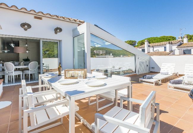 Apartment in Llafranc - 1GALA 01 - Beautiful and modern duplex with a large terrace a few minutes walk from the beach of Llafranc