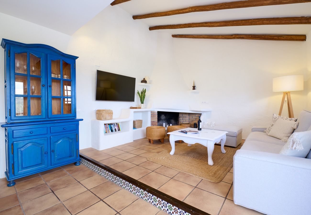 Villa in Lloret de Mar - 2SER01 - 3 bedroom house with private pool and sea views located very close to the beach