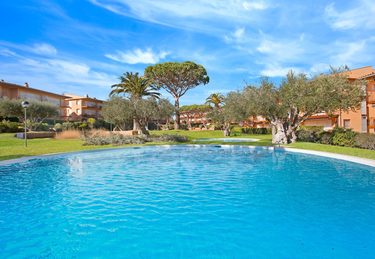 Apartment in Calella de Palafrugell -  1I 23 - Cozy apartment with pool near the beach of Calella de Palafrugell