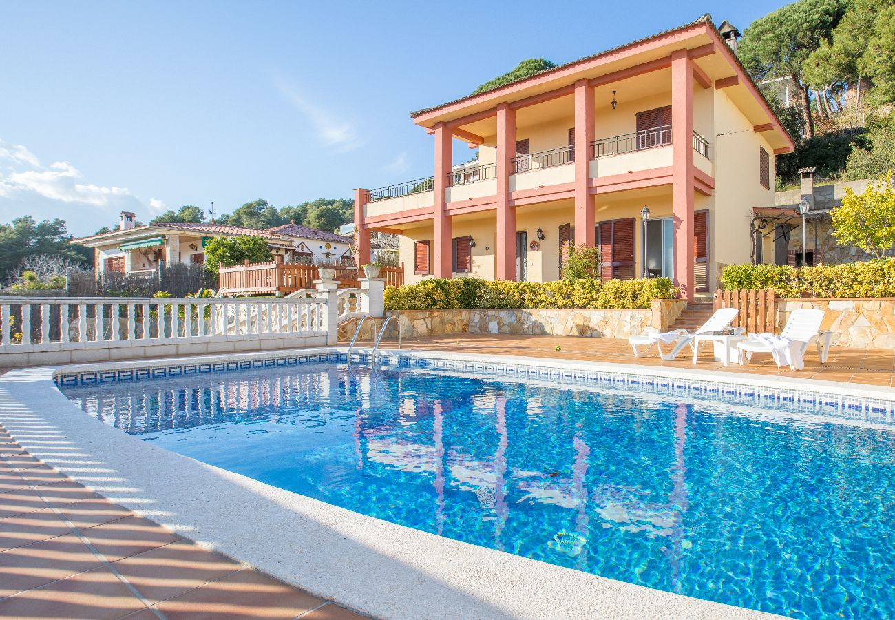 Villa in Blanes - 2MAER01 - House for 9 people with private pool located near the beach of Blanes