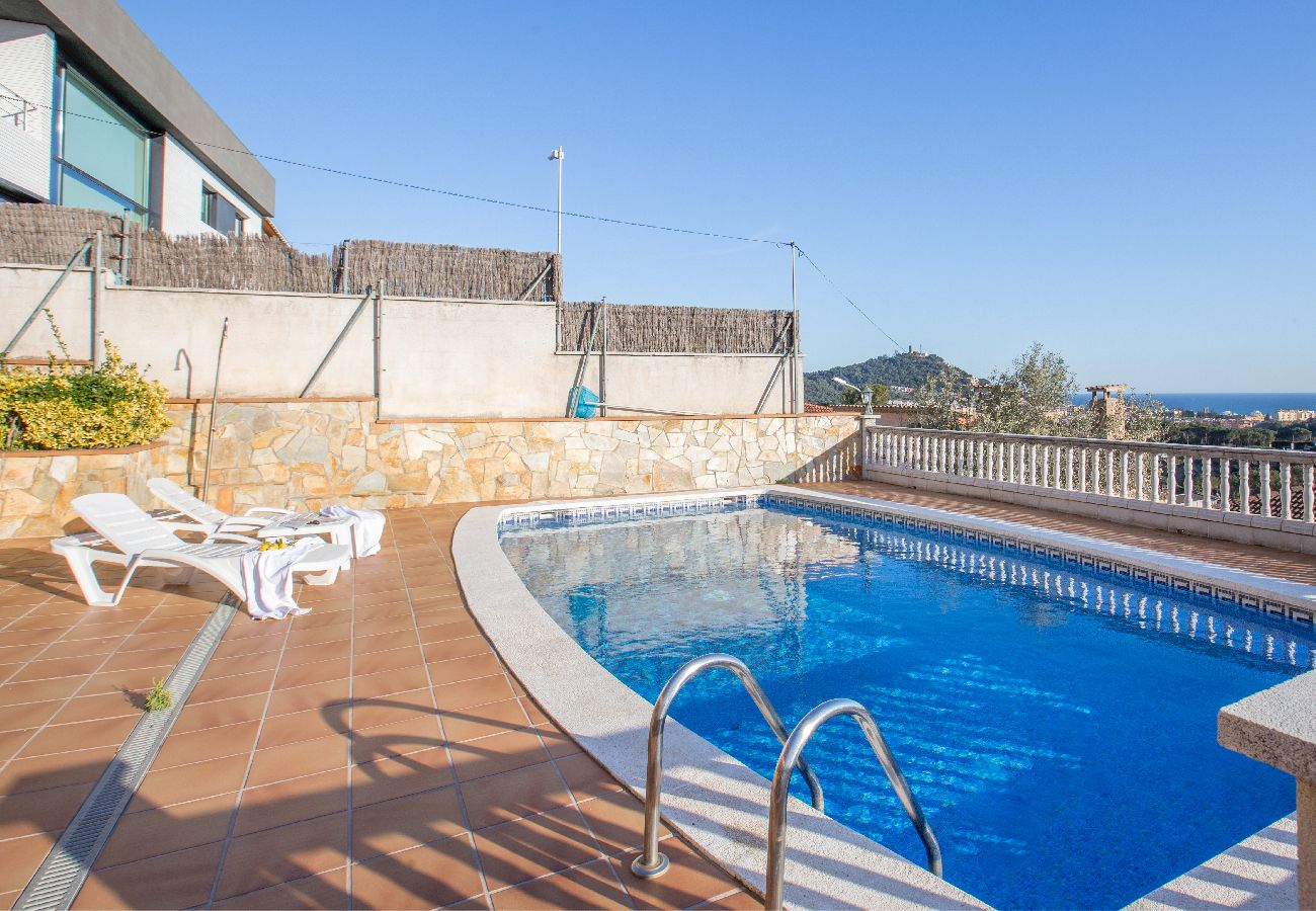 Villa in Blanes - 2MAER01 - House for 9 people with private pool located near the beach of Blanes