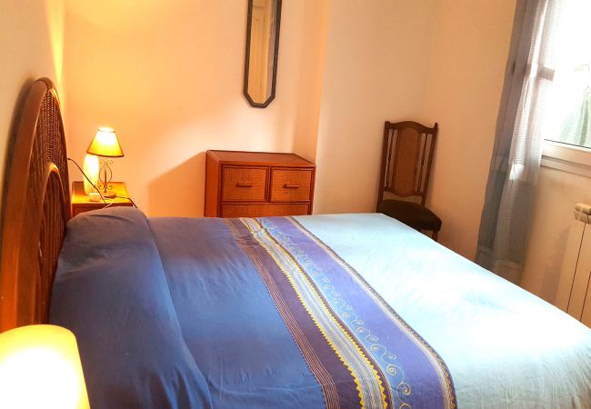 Apartment in Calella de Palafrugell - 1MARIA PL - Basic apartment with terrace located a few minutes walk from the quiet beach of Calella de Palafrugell Apartment in Calella de Palafrugell - 1MARIA PL - Basic apartment with terrace located a few minutes walk from the quiet beach of Calella de Palafrugell
