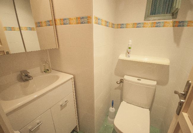 Apartment in Pals - 1MED 12 - Basic apartment in front of the beach of Pals and 100m from the town centre Apartment in Pals - 1MED 12 - Basic apartment in front of the beach of Pals and 100m from the town centre