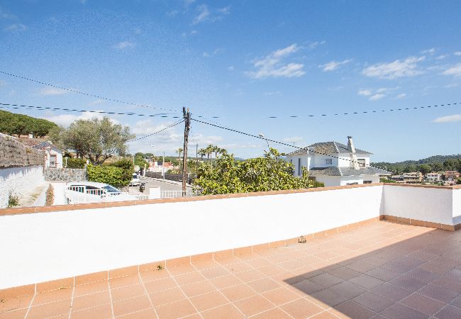 Villa in Blanes - 2NUR01 - House for 10 people with private pool and sea views near the beach of Blanes