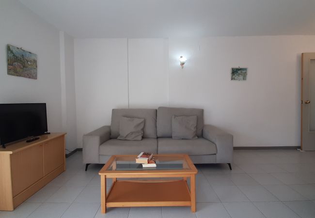 Apartment in Pals - 1OP 01 - Apartment located in Pals, in a residential complex with swimming pool, 400 m from the beach Apartment in Pals - 1OP 01 - Apartment located in Pals, in a residential complex with swimming pool, 400 m from the beach