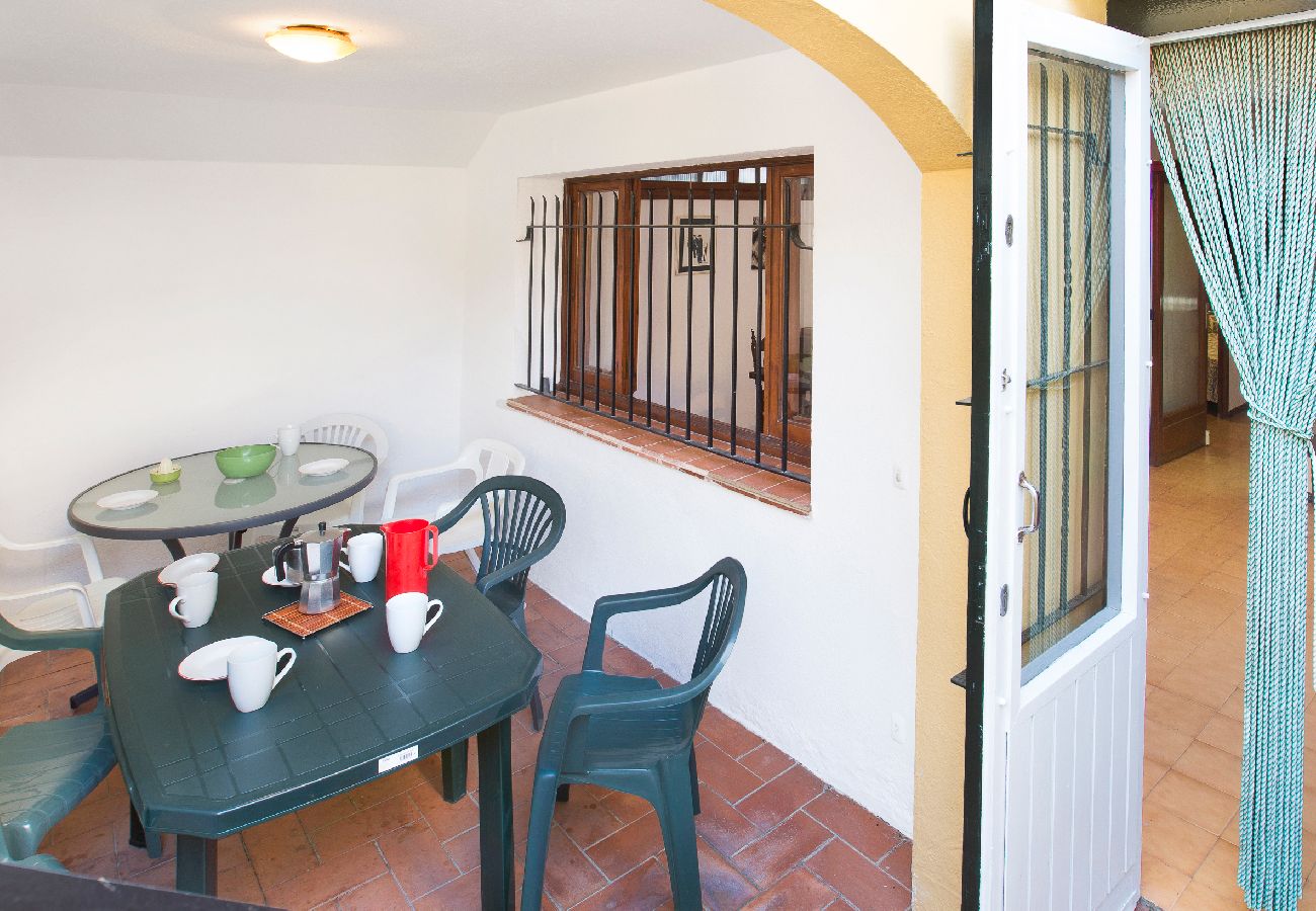 Apartment in Llafranc - 1PLG PL - Basic 3 bedrooms apartment just 150 meters from the beautiful beach of Llafranc