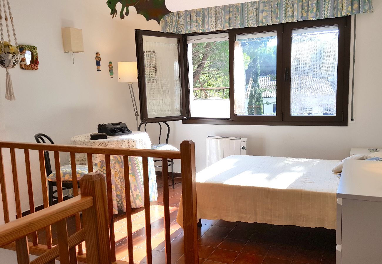 Villa in Calella de Palafrugell - 1PX 65 - Cozy house for 8 people with communal pool only 800m from the Calella de Palafrugell beach