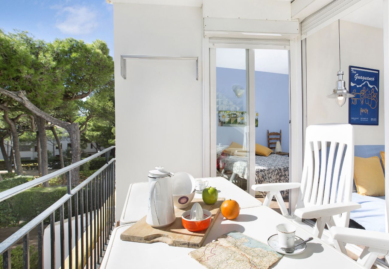 Apartment in Calella de Palafrugell - 1ROCM 1D - Apartment for 5 people with terrace just 150m from the beach of Calella de Palafrugell