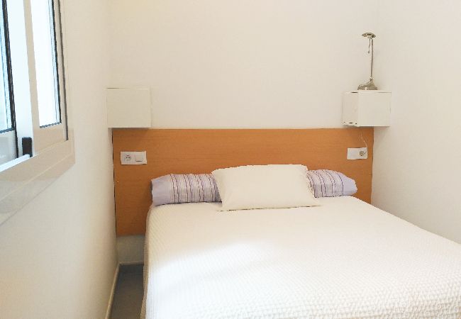 Apartment in Llafranc - 1ROG 01 - New build duplex located in the second row of houses lining the lovely beach of Llafranc Apartment in Llafranc - 1ROG 01 - New build duplex located in the second row of houses lining the lovely beach of Llafranc