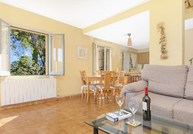 Villa in Llafranc - 1RON 01 - Lovely and cozy house with garden and private pool in Llafranc